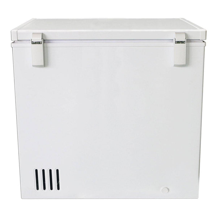 MXSH5.2SHC Maxx Cold Single Lid Solid Top Chest Freezer, 5.2 Cu ft - Top Restaurant Supplies